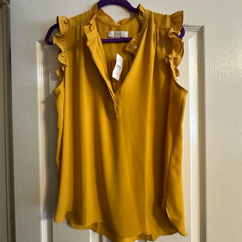 New with tags Loft Blouse